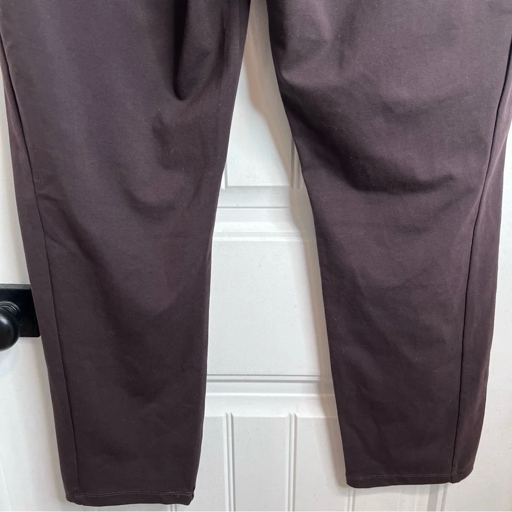 Susan Graver Women's Dark Brown Regular Weekend Premium Stretch Leggings. XL - Picture 7 of 8